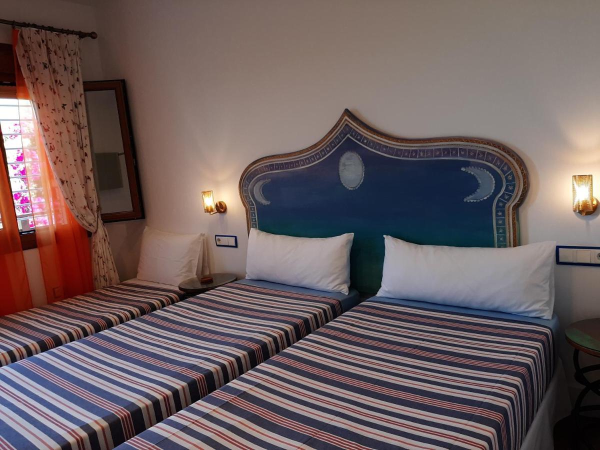 Hostal Casa Arco Iris Los Canos De Meca Zewnętrze zdjęcie